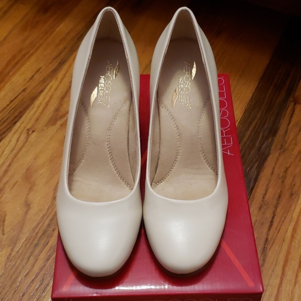 Aerosoles Dolled Up Pump